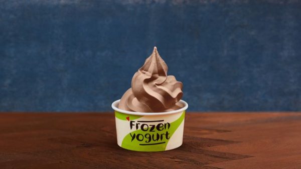 chocolate-frozen-yoghurt-nandos
